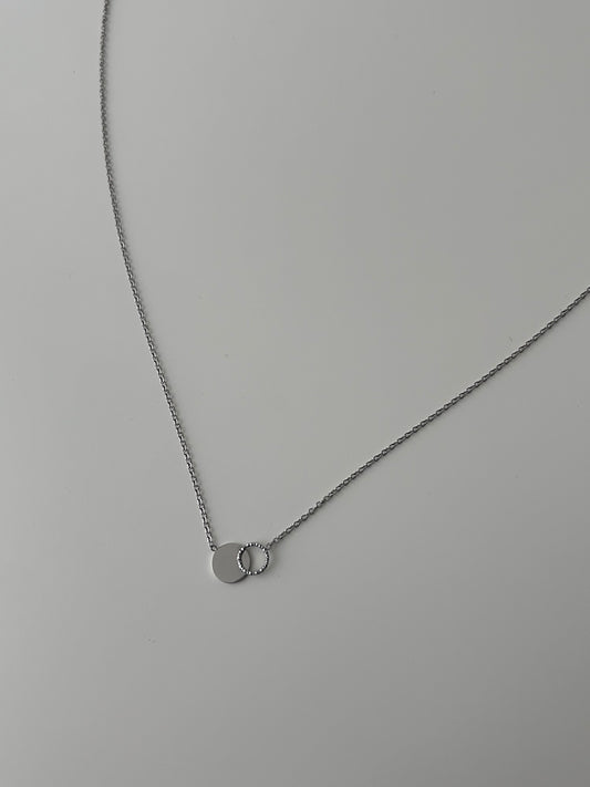 LOLA Necklace