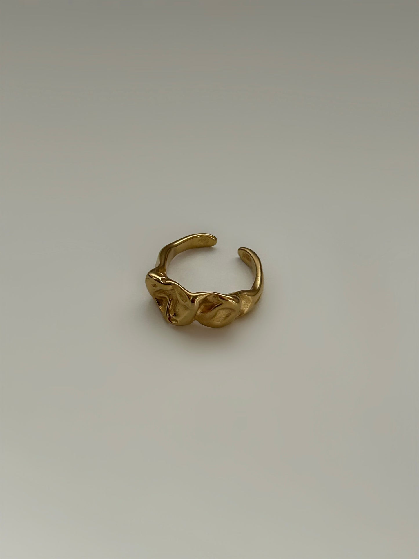 La Bague CHARA