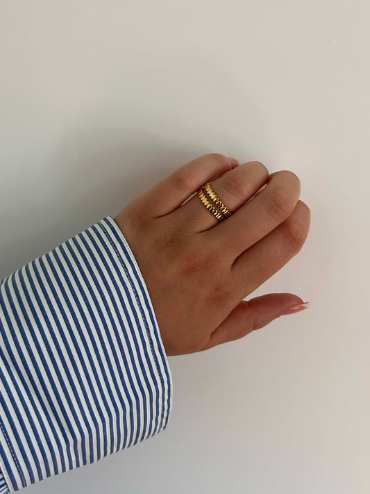 ELLA Ring