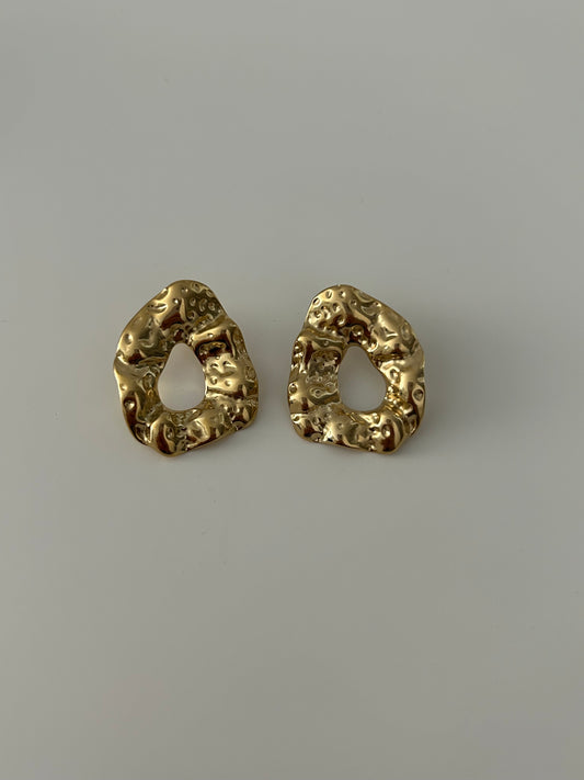 DELIA Earrings