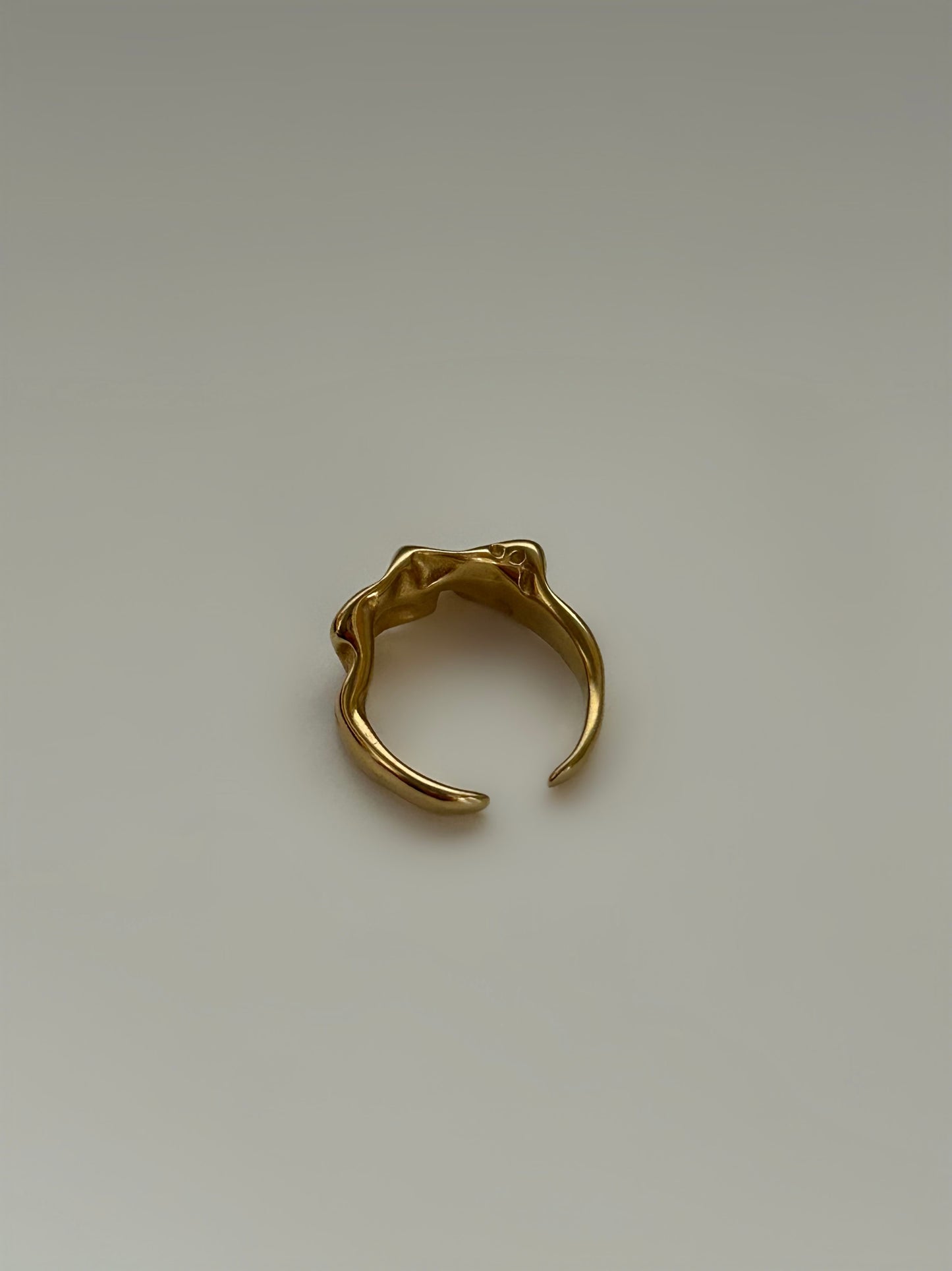 La Bague CHARA