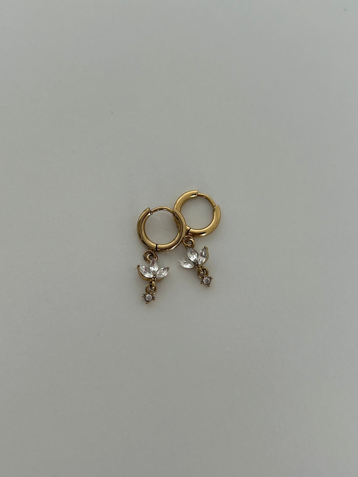 OLYS Earrings