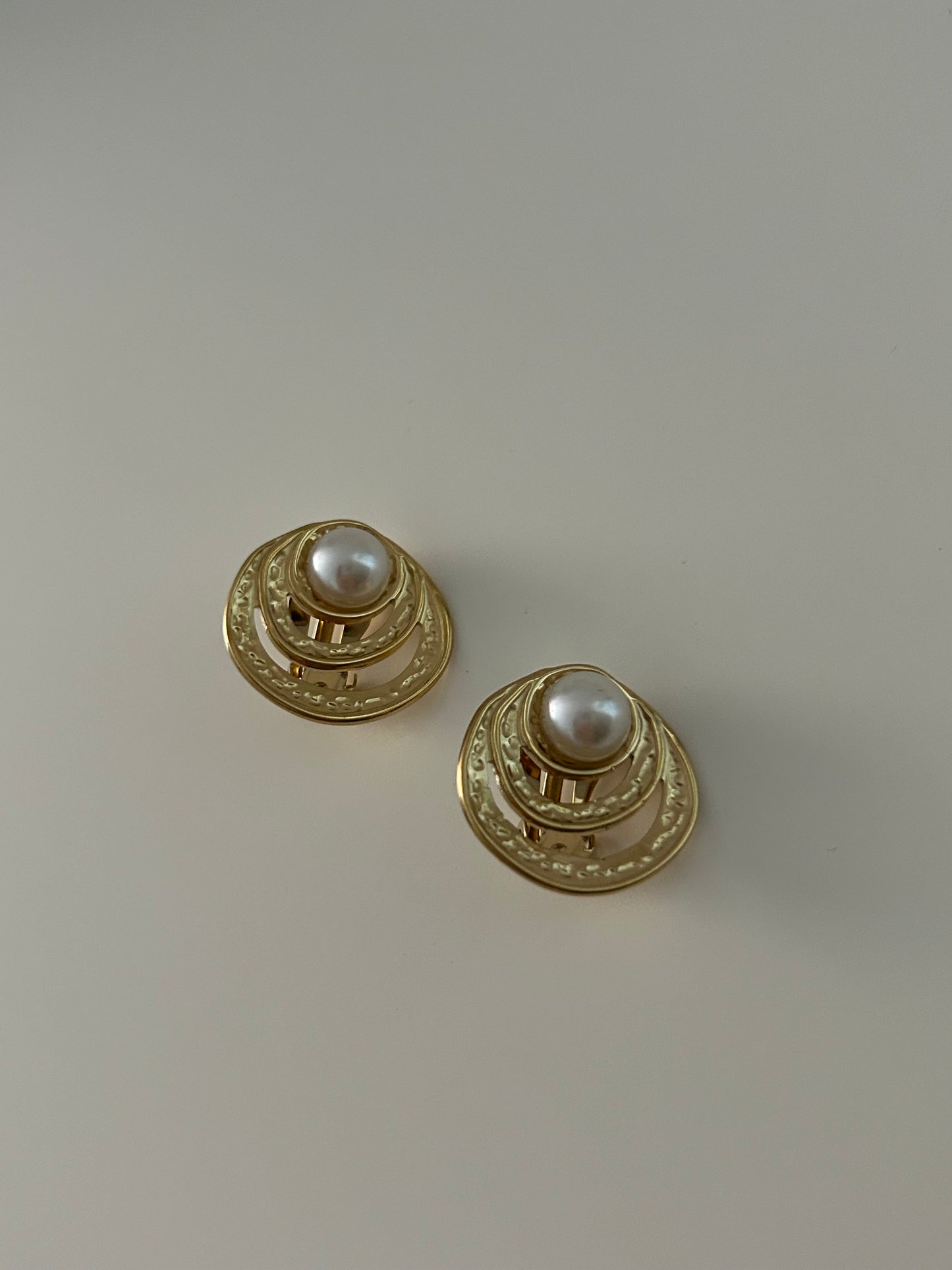 CAPRI Earrings